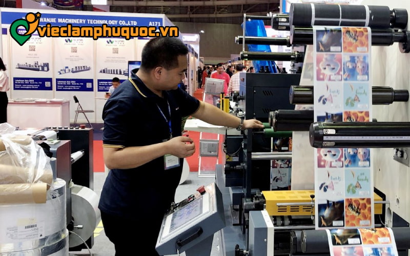 Nhiều người gắn b&oacute; l&acirc;u d&agrave;i với việc l&agrave;m in ấn xuất bản tại Ph&uacute; Quốc&nbsp;