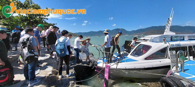 Nhu cầu tuyển dụng việc làm du lịch Phú Quốc 